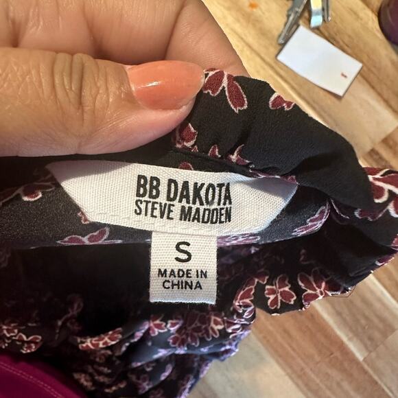 BB Dakota x Steve Madden “Everything’s Blossom” Dress – Feminine & Flowy - Picture 4 of 9